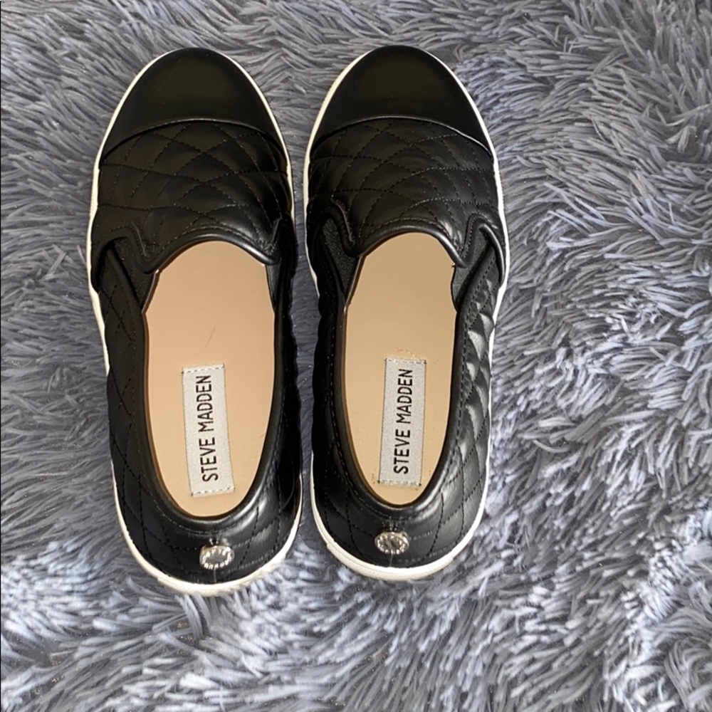 Steve Madden- Eccentric Slip On Sneakers-NWOB - Picture 4 of 11